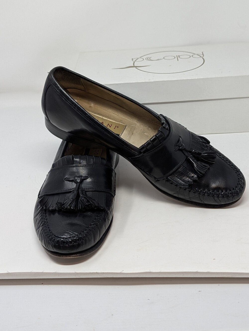 JOHNSTON & MURPHY Domani Black Kiltie Tassel Loafers/Moccasins Mens 9 M Italian